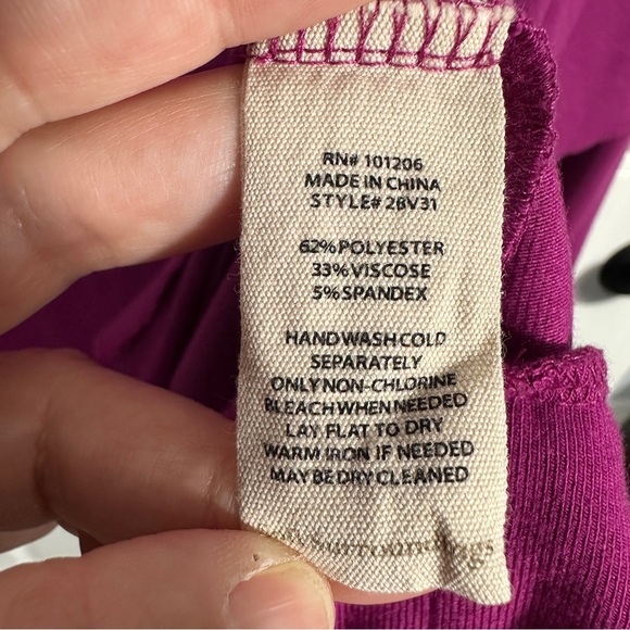 Soft Surroundings Madeline v-neck top, size L, pink, asymmetric, fall, autumn - Picture 8 of 10